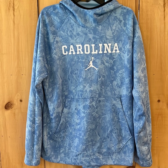 Jordan Other - Carolina Air Jordan Hoodie Men’s Size L